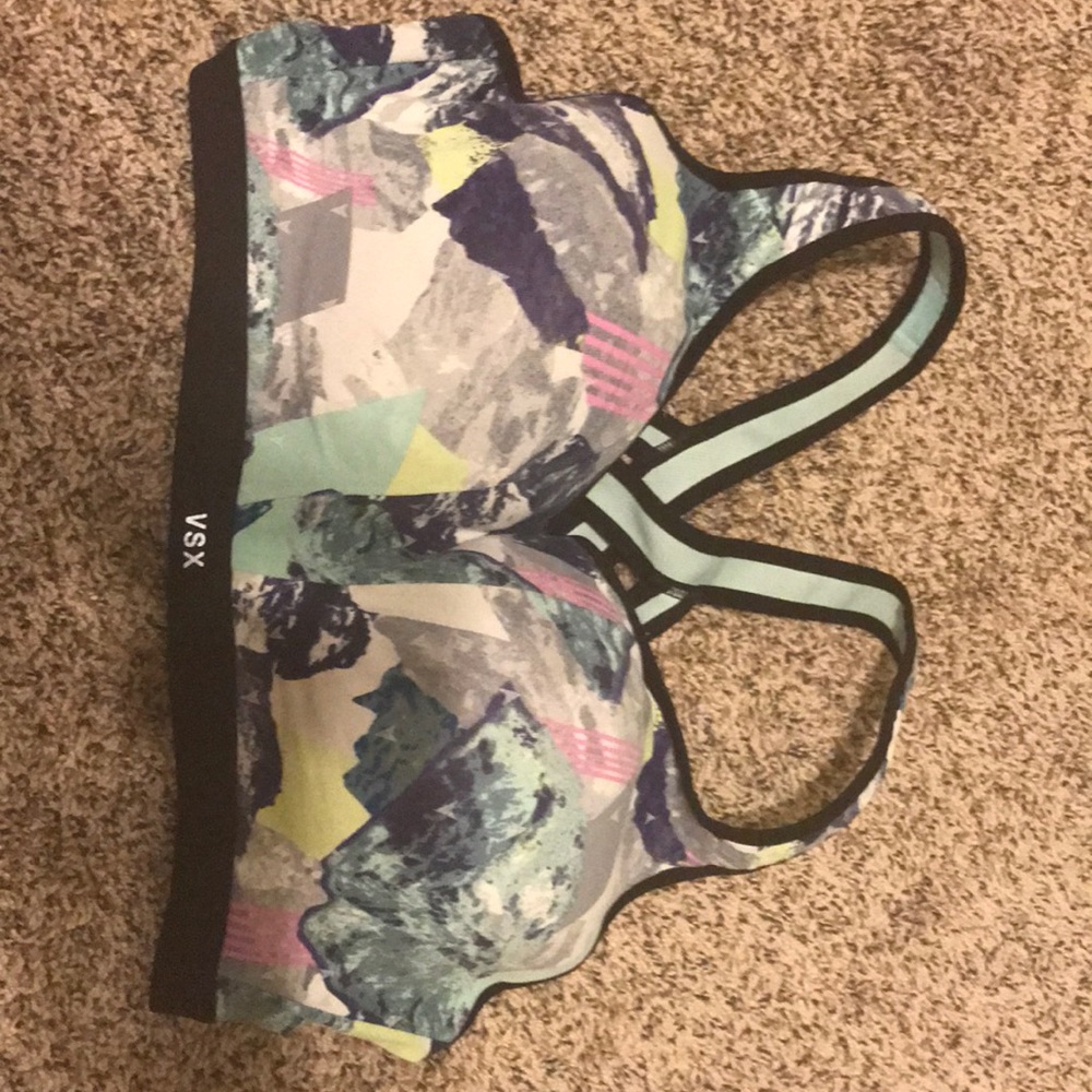 Vs sports bra